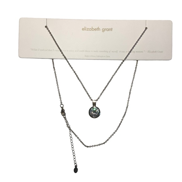 ELIZABETH GRANT SOLITARIE NECKLACE WITH GOLD POUCH/ NWOT - Picture 2 of 6